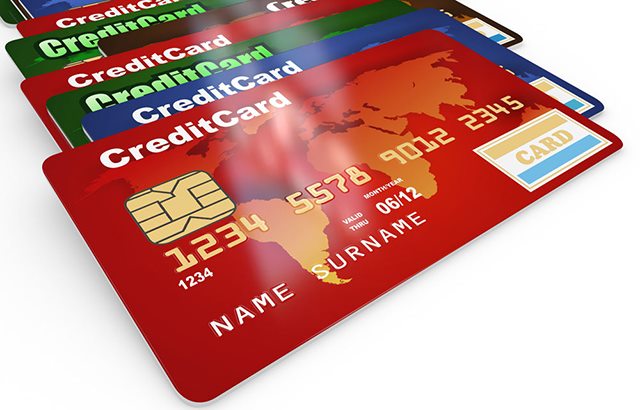 作为小白在​信用卡办理申请首张卡该如何选择？