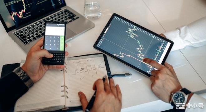 FTX暴雷后FTT还有价值吗?在币安(BNB)放弃收购出价后FTX(FTT)正在为生存而苦