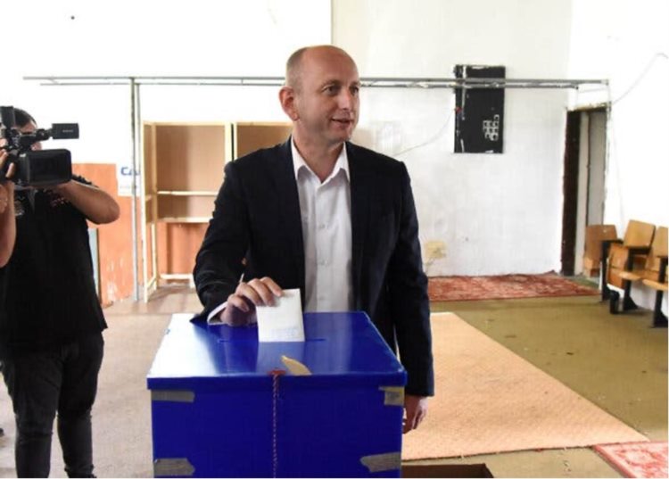 DoKwon是如何扰乱黑山政局的?