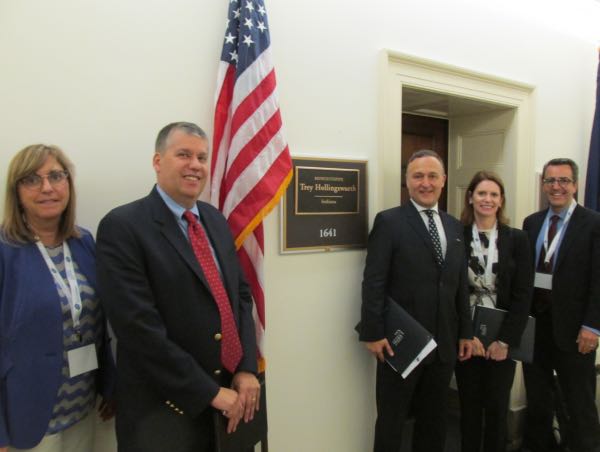 欧阳默博士:中国互联网崛起的见证者与加密领域的十角兽猎人