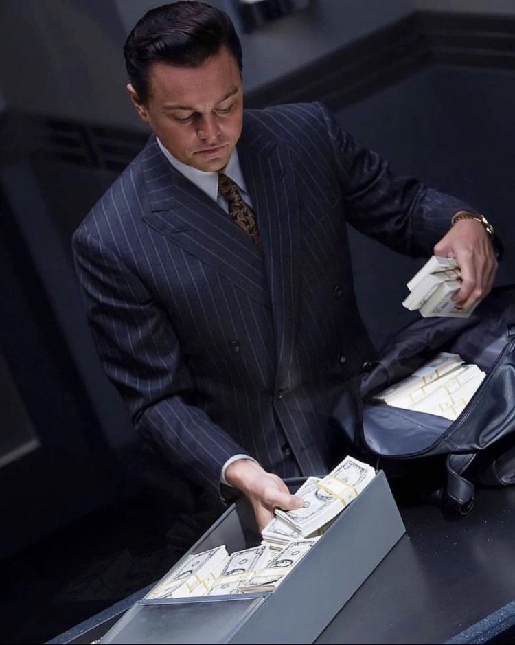 打造一个成功的投资者思维模式稳定利润和最大限度地减少损失