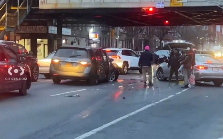 [涡流]疑似醉酒司机导致布鲁克林 MTA 巴士相撞 15 人受伤