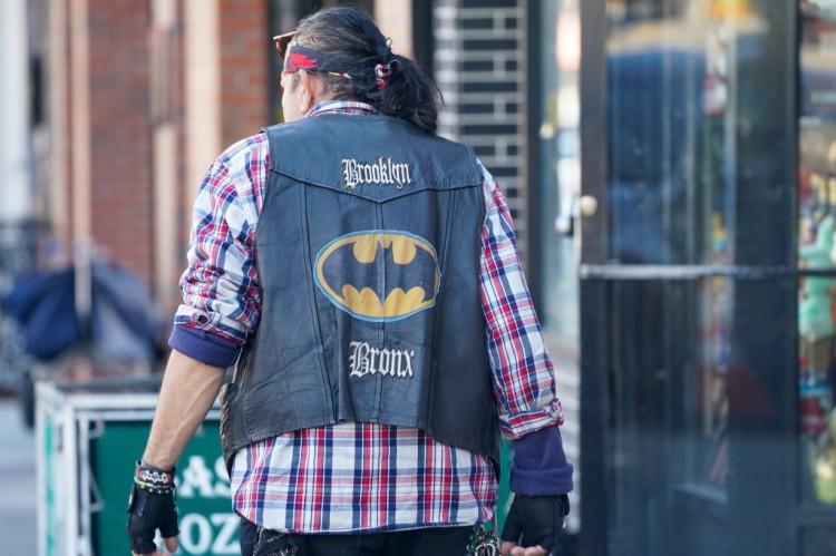 纽约地铁救女子时被刺伤的退伍军人警告称如果不处理犯罪治安维持者就会出来